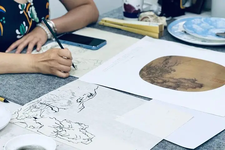 4-Hour Chinese Painting Workshop in Shanghai
