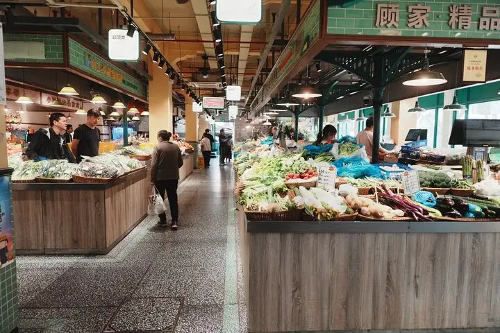 3-Hour Chinese Cooking Class with Local Market Tour in Shanghai