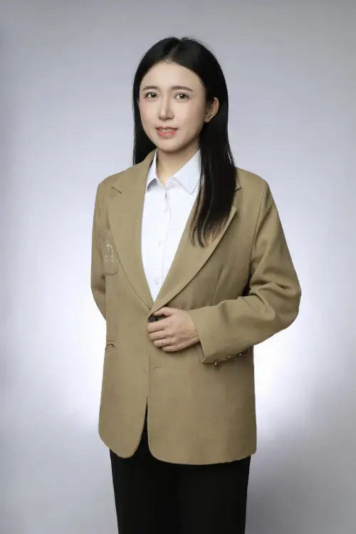 Yuri Huang