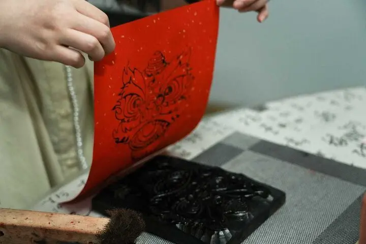 3-Hour Traditional Tie-Dye Workshop in Xi’an
