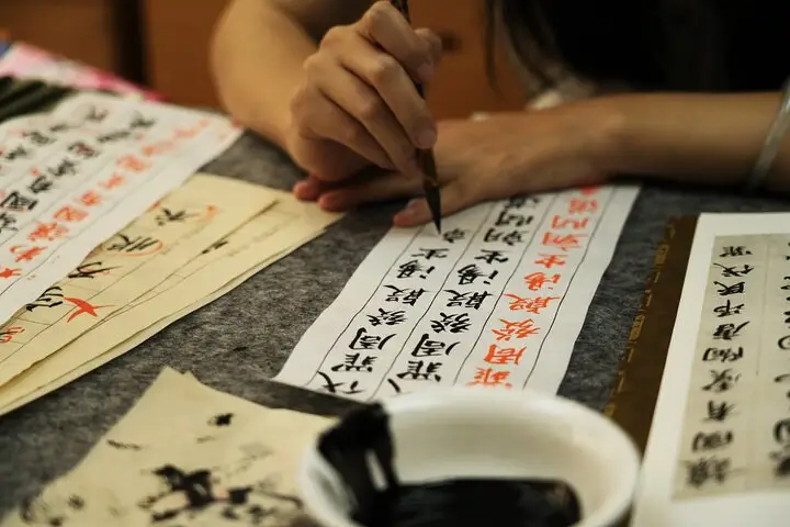 3-Hour Chinese Calligraphy Workshop in Shanghai