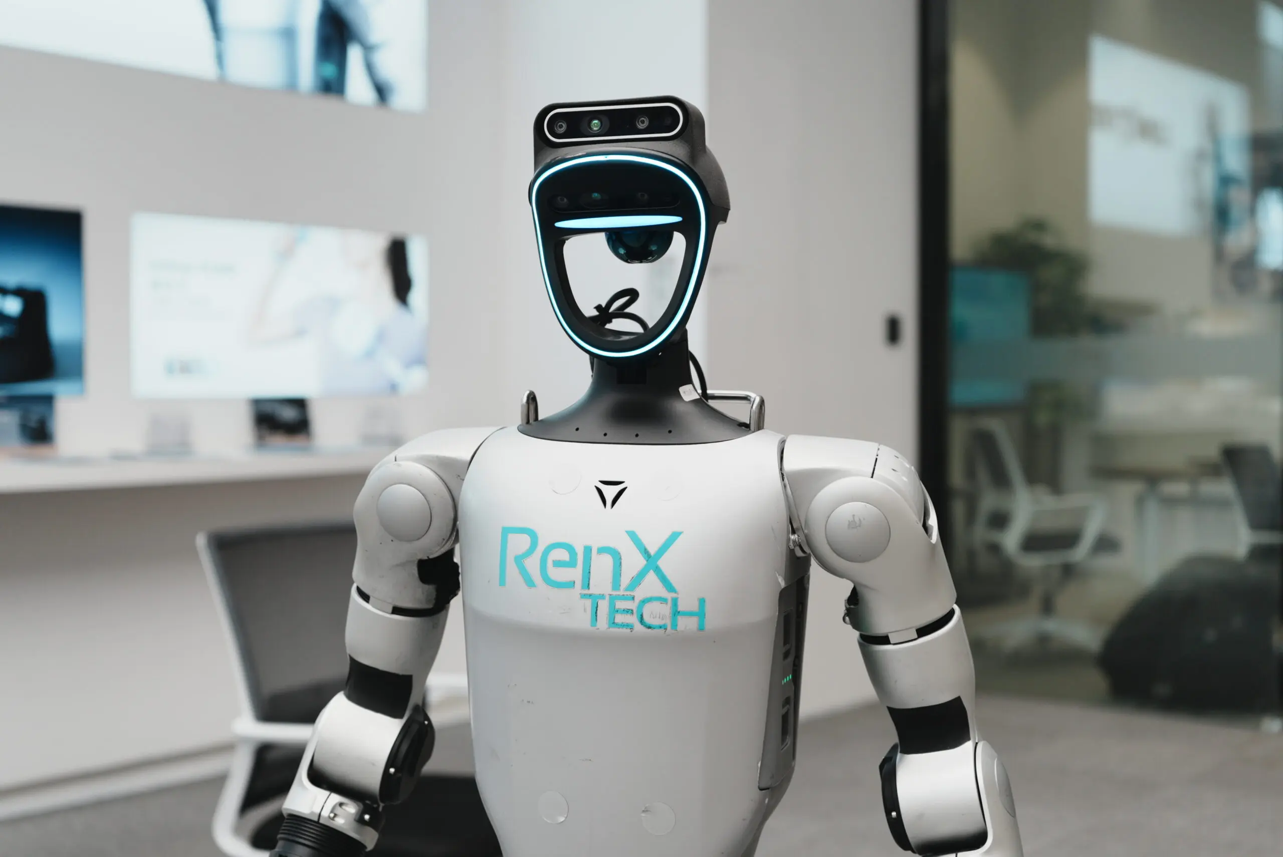 3.5-Hour Robotics, EVs, & Drone Experience in Shanghai